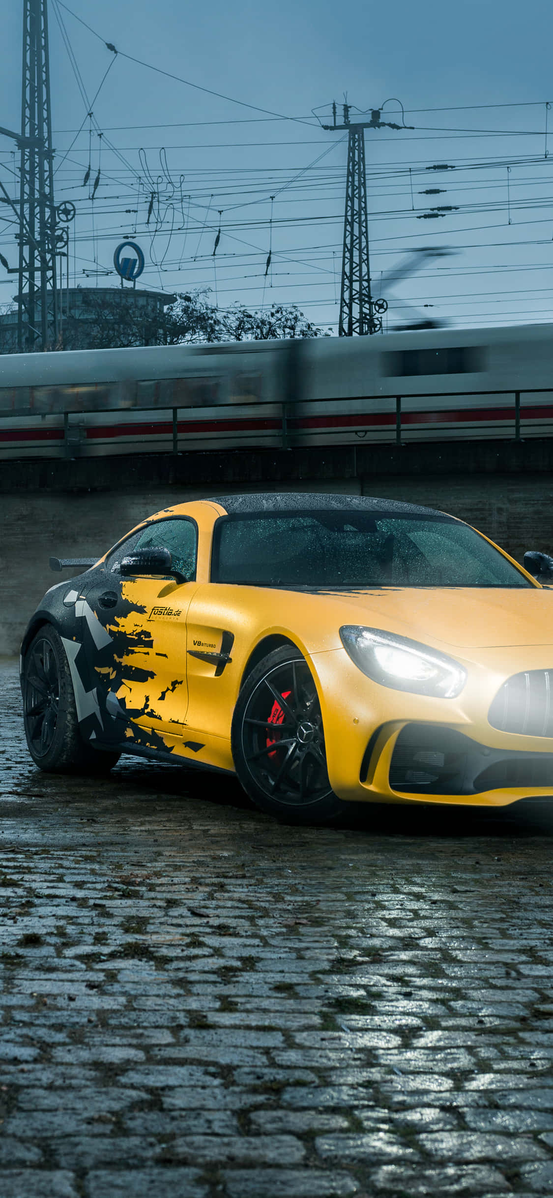 Nền iPhone Xs Mercedes Amg đen và vàng Hình nền