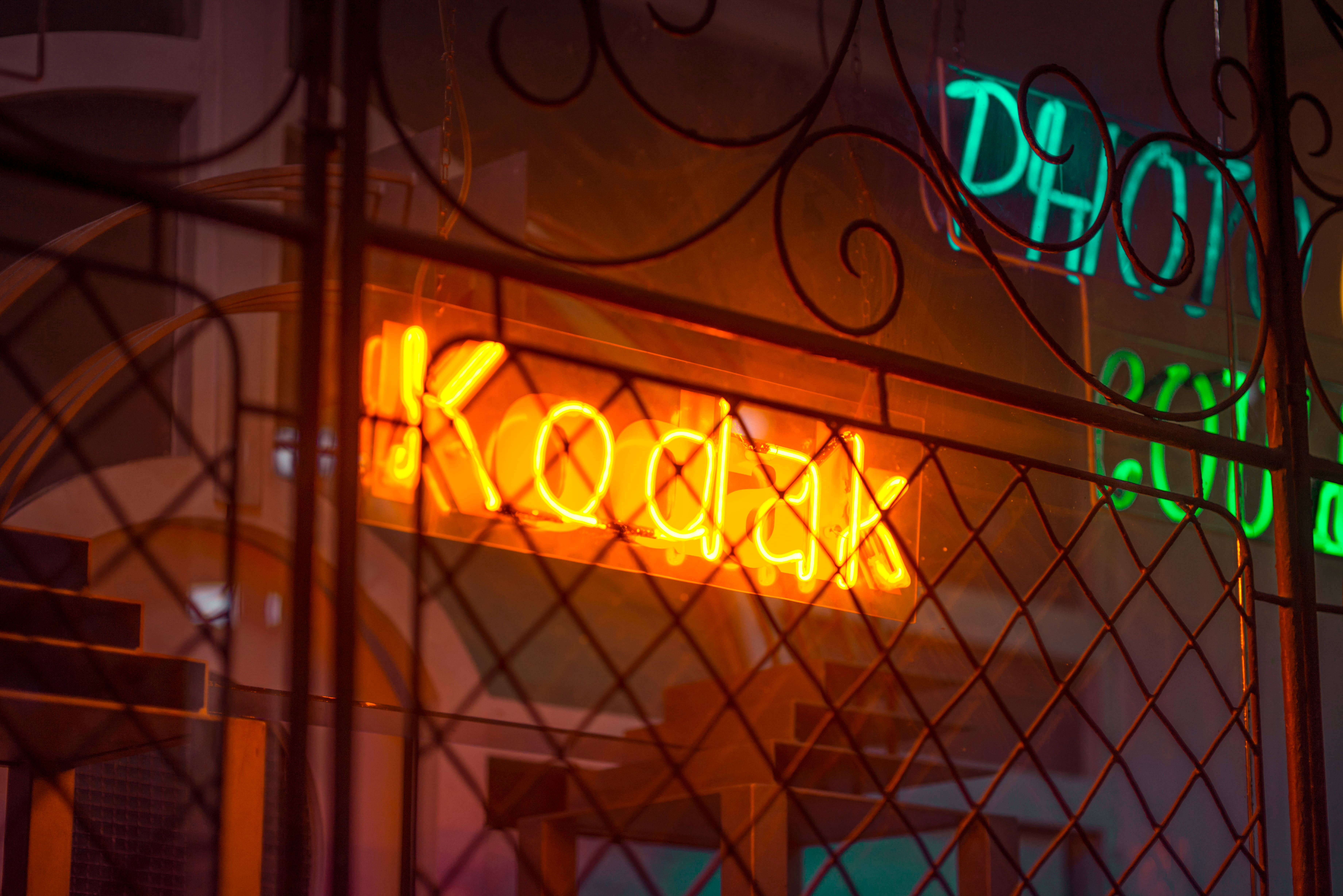 Neon Cam Aesthetic Kodak Hình nền