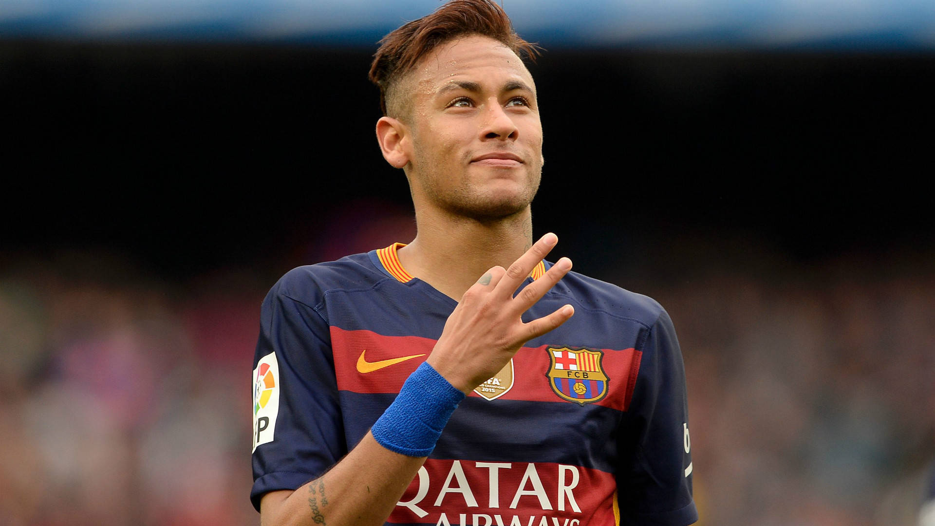 Neymar ăn mừng bàn thắng trong màu áo FC Barcelona Hình nền
