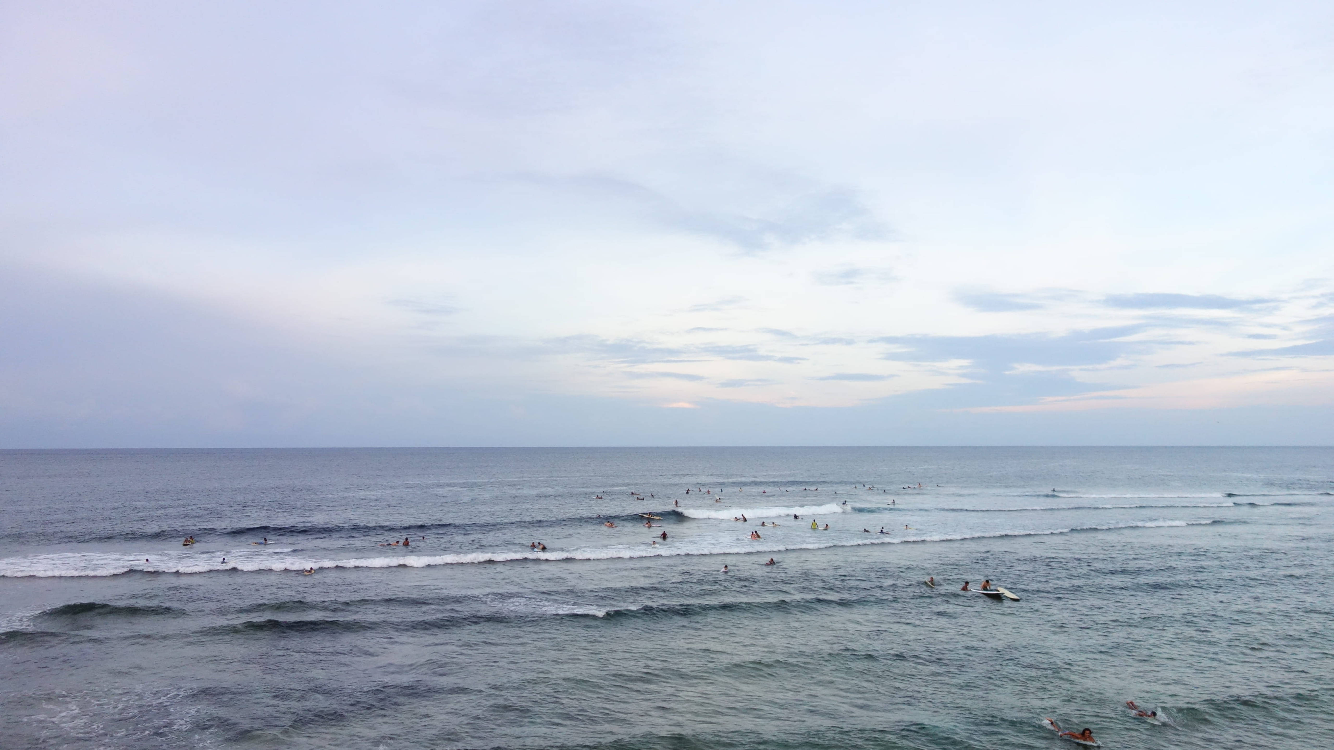 Người Lướt Sóng Ở Đảo Siargao Hình nền