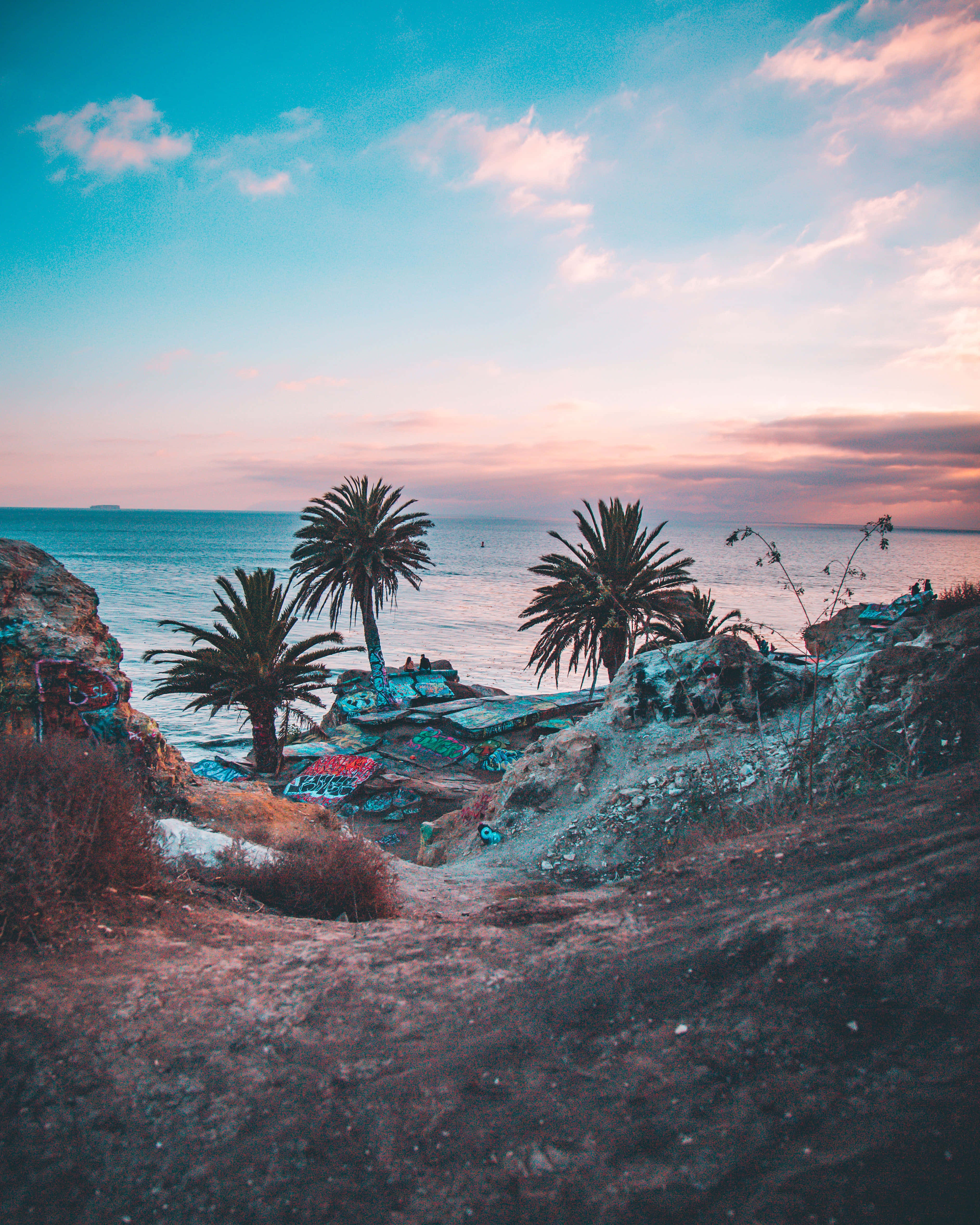 Phong cách California với những đám mây Hình nền