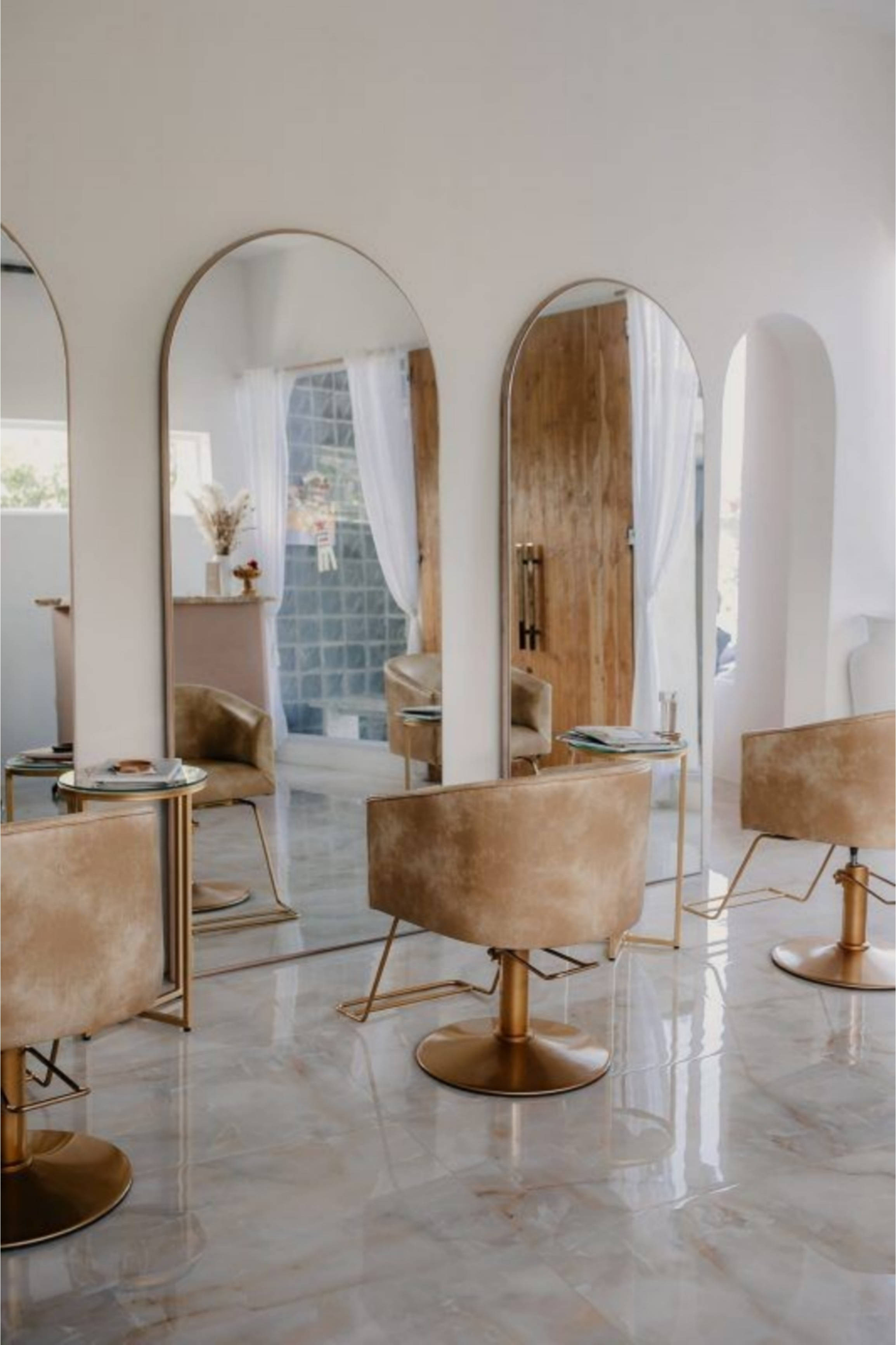 Phòng Salon Tóc Ấm Cúng Tại Bali Hình nền