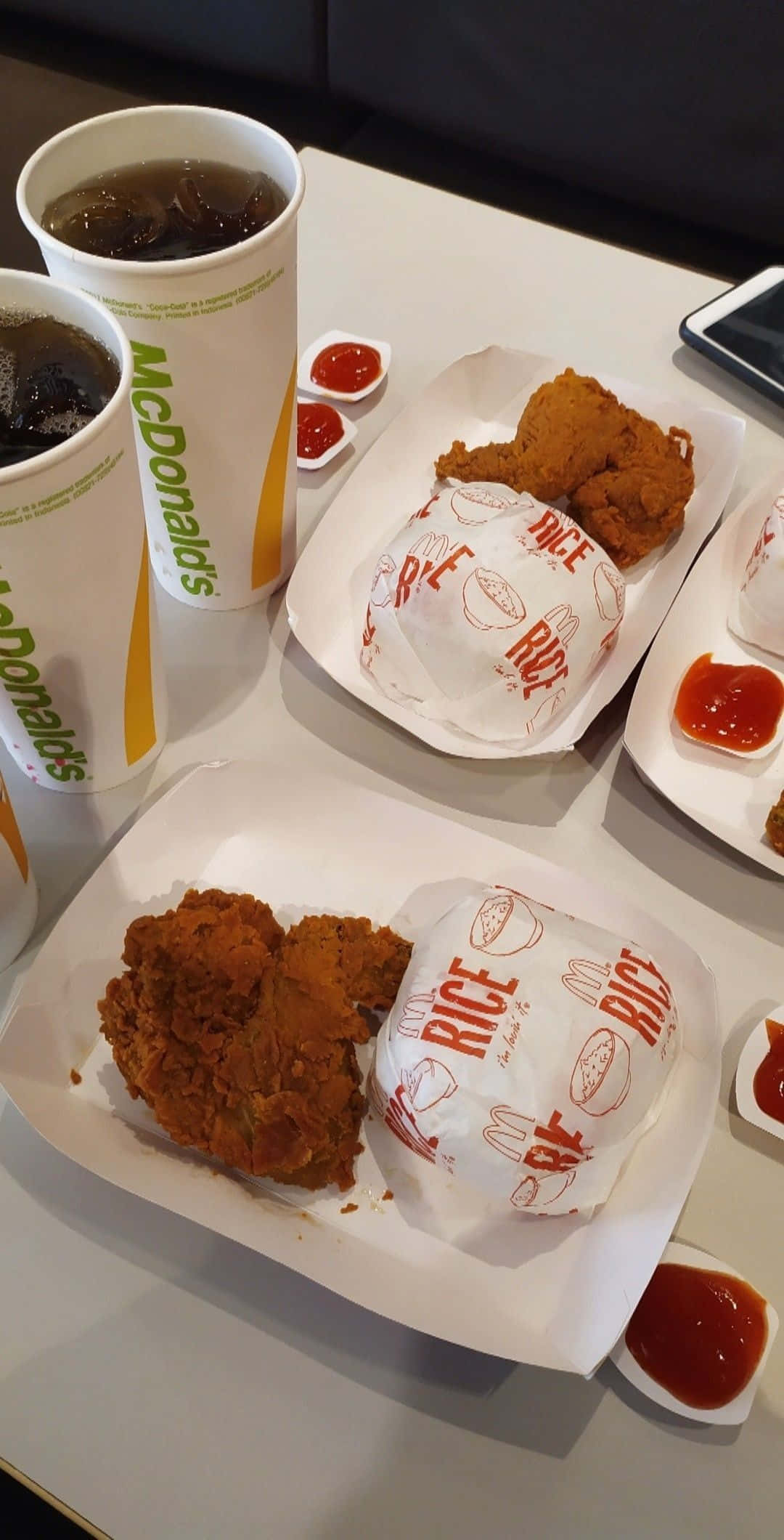 Plate Of Chicken And Rice Mcdonalds Food Picture Hình nền