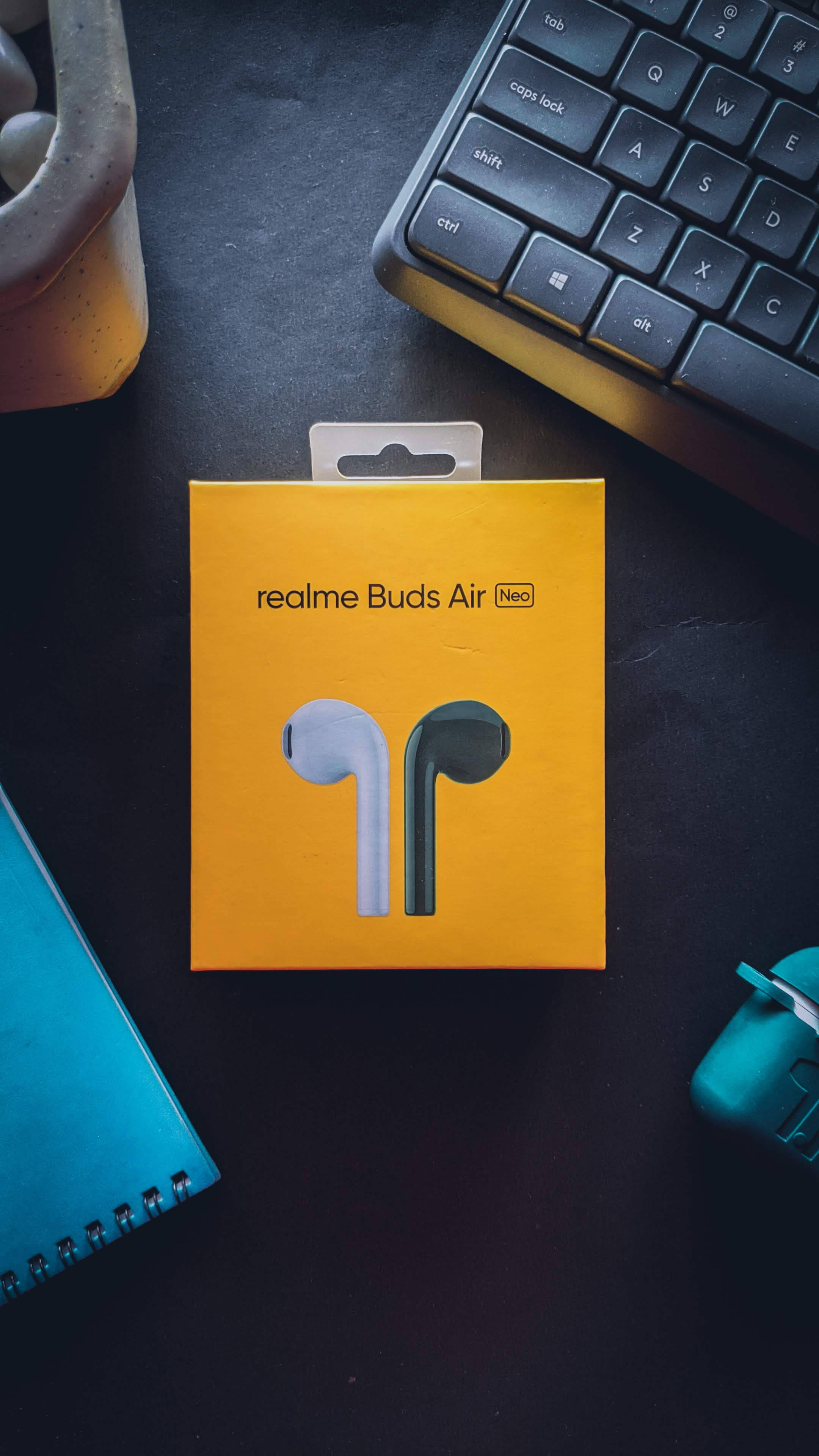 Realme Buds Air Hình nền