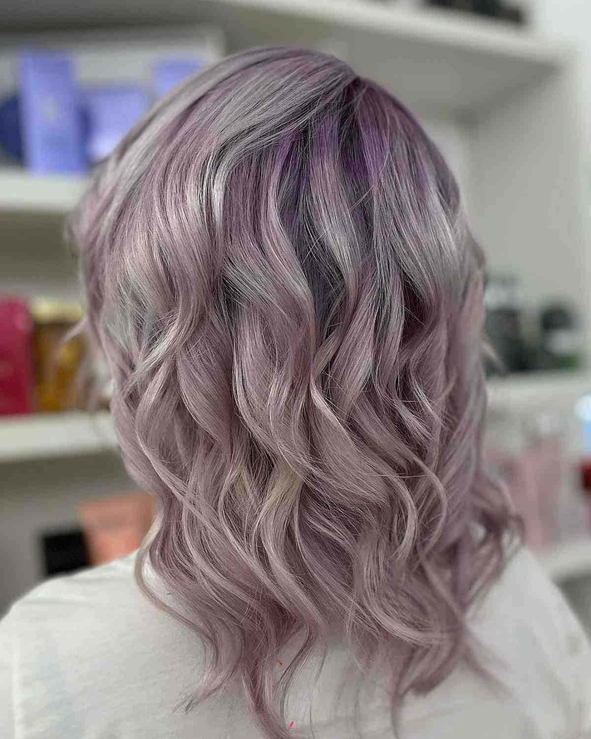 Rực rỡ và Dịu dàng - Bước vào Thế giới Huyền diệu của Màu Pastel Hình nền