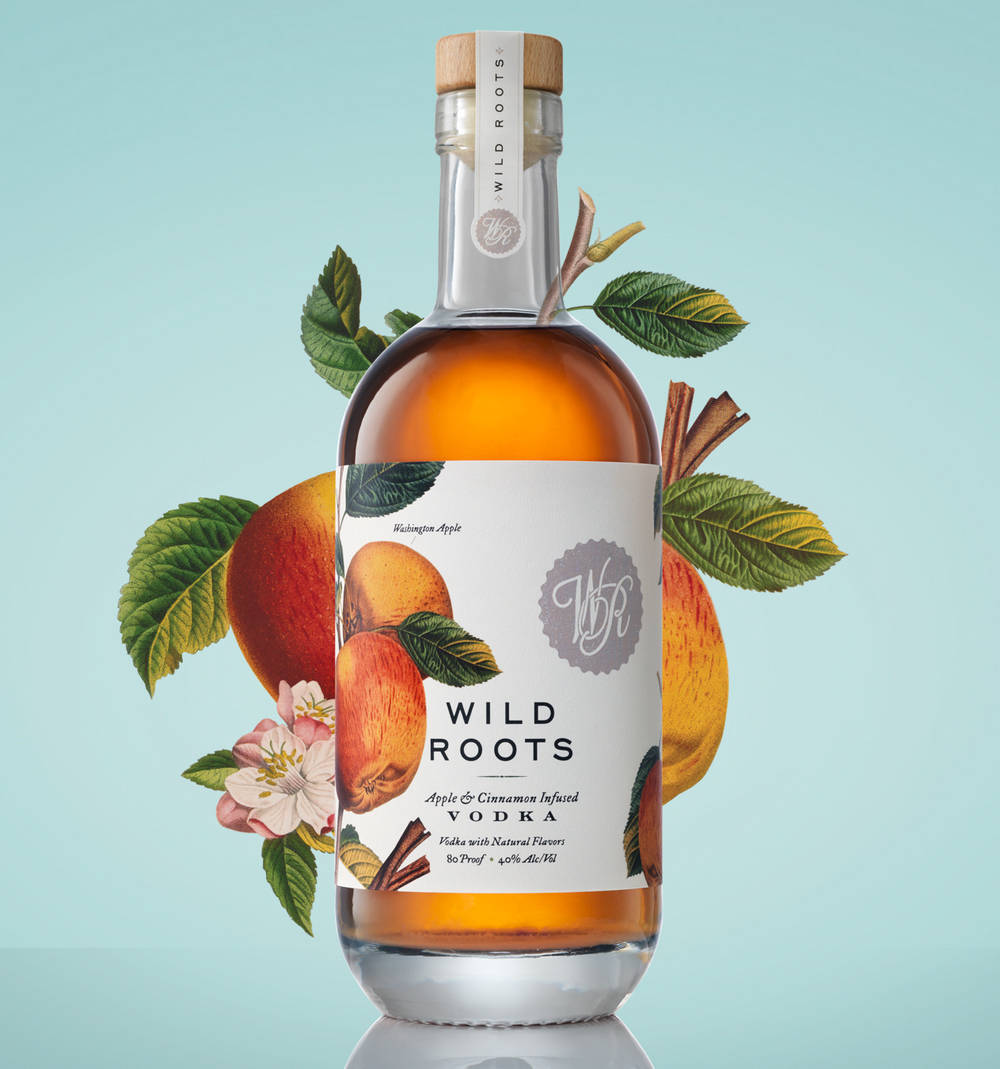 Rượu vodka Wild Roots Raspberry Infused nền xanh Hình nền