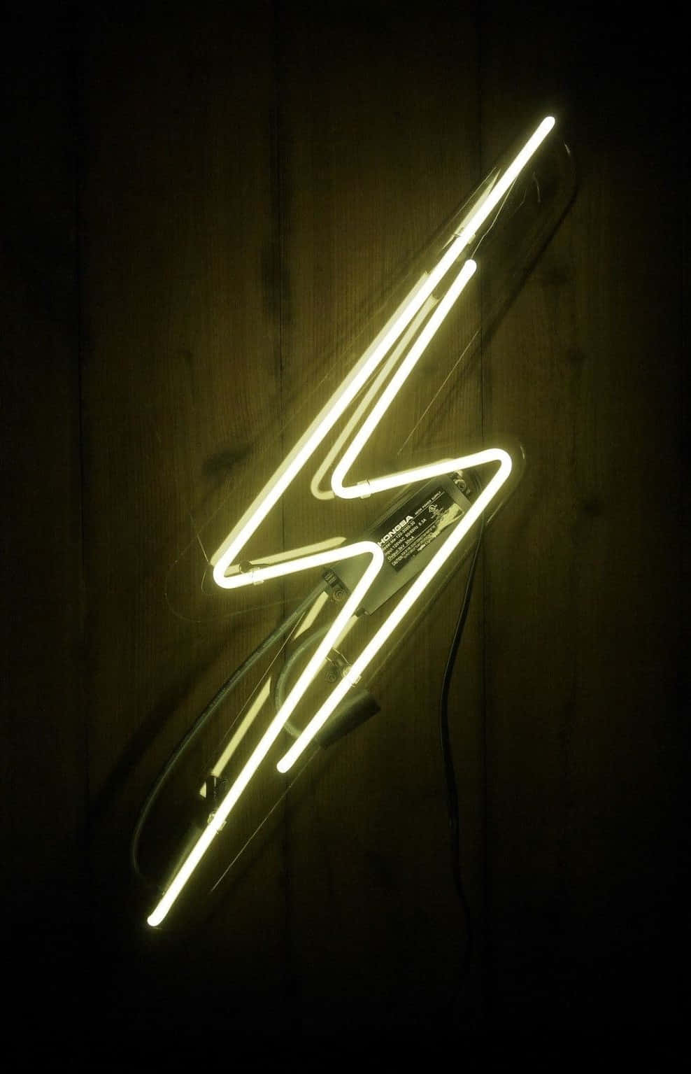 Sạc iPhone siêu nhanh với Lightning Bolt iPhone mới! Hình nền
