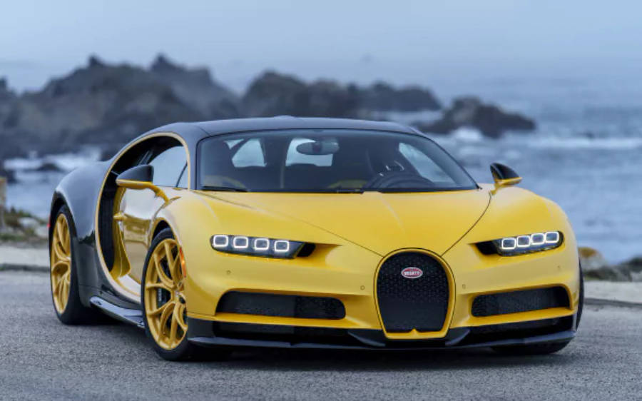 Siêu xe Bugatti Chiron màu vàng huyền thoại độ phân giải 4K Hình nền