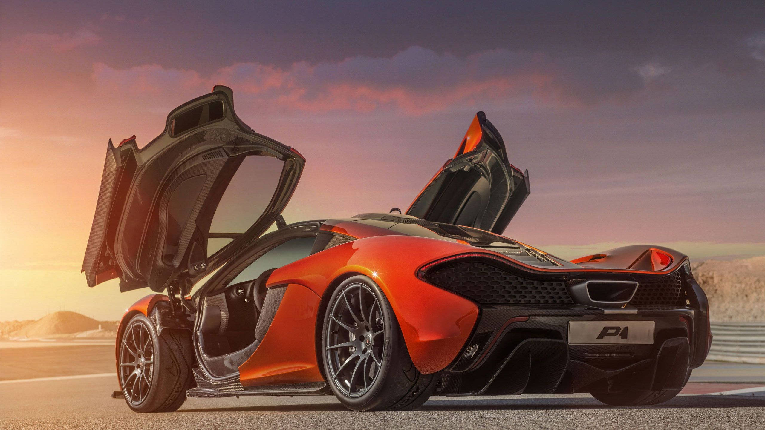Siêu Xe McLaren Volcano Hình nền