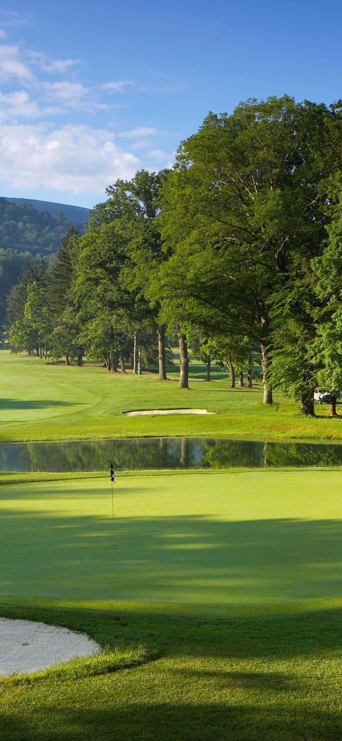 Tận hưởng quang cảnh ngoạn mục tại sân golf cùng iPhone X của tôi Hình nền
