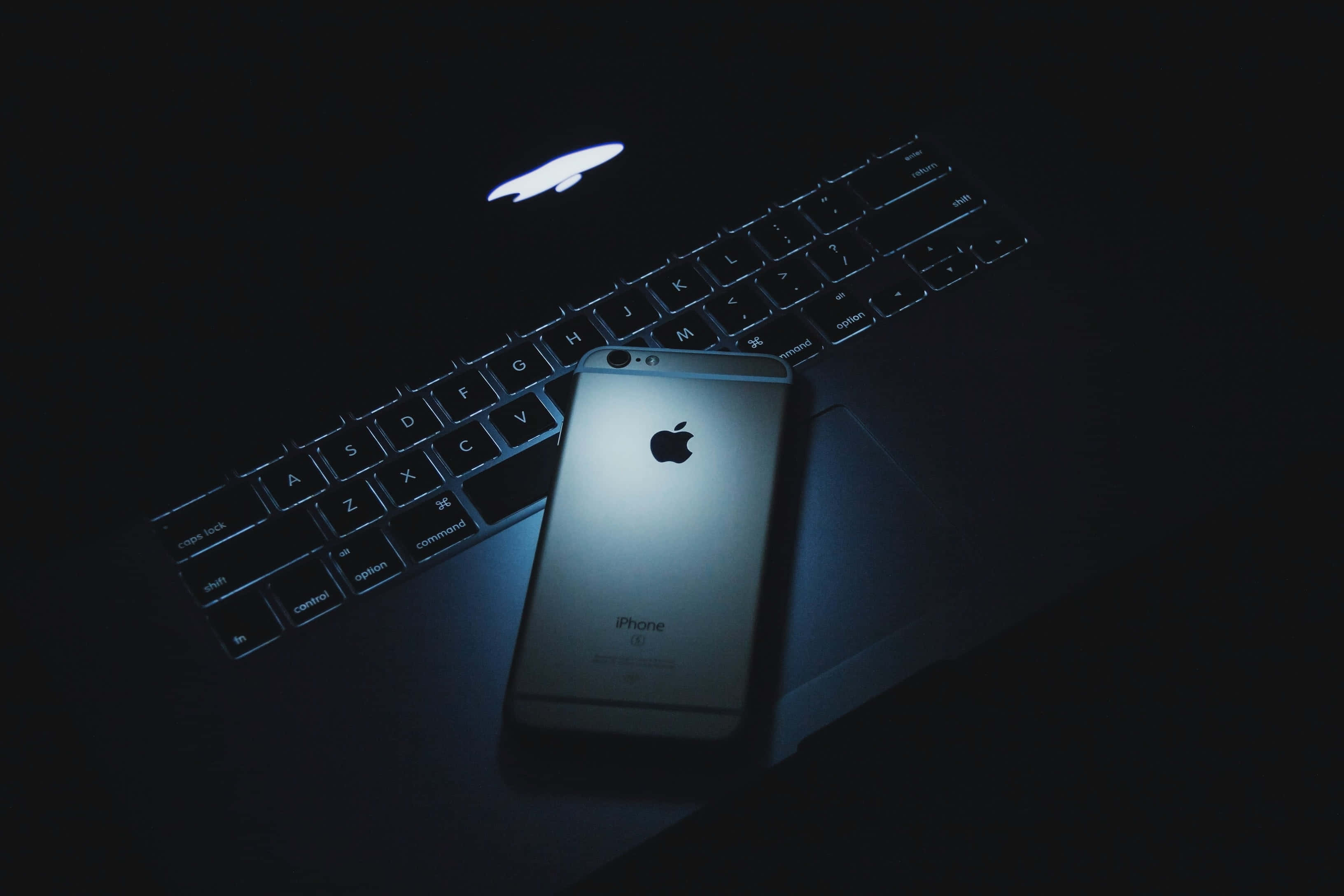 Tận hưởng trải nghiệm MacBook thoải mái Hình nền