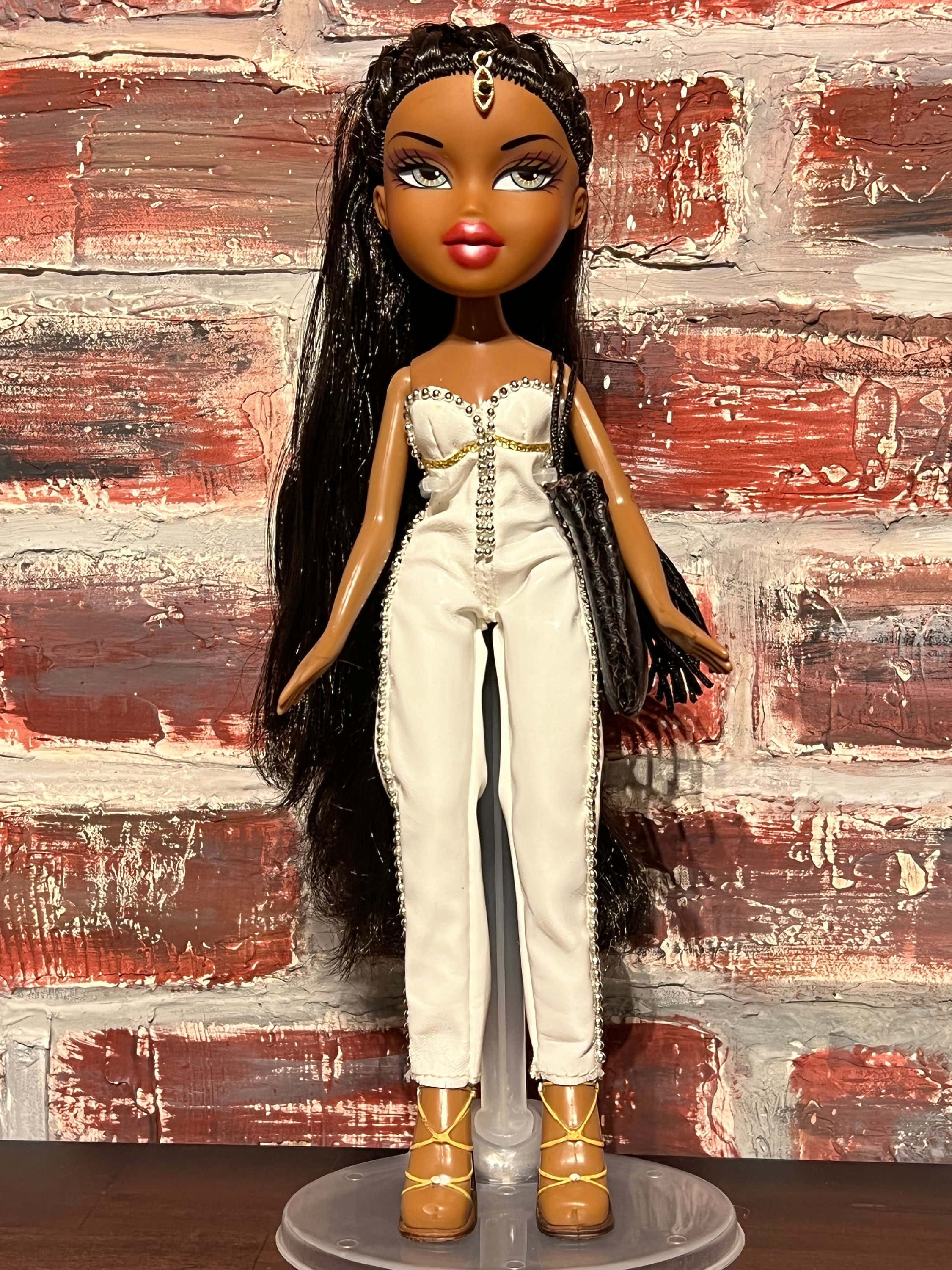 Tạo dấu ấn và thể hiện phong cách độc đáo của riêng bạn với Bratz Aesthetics! Hình nền