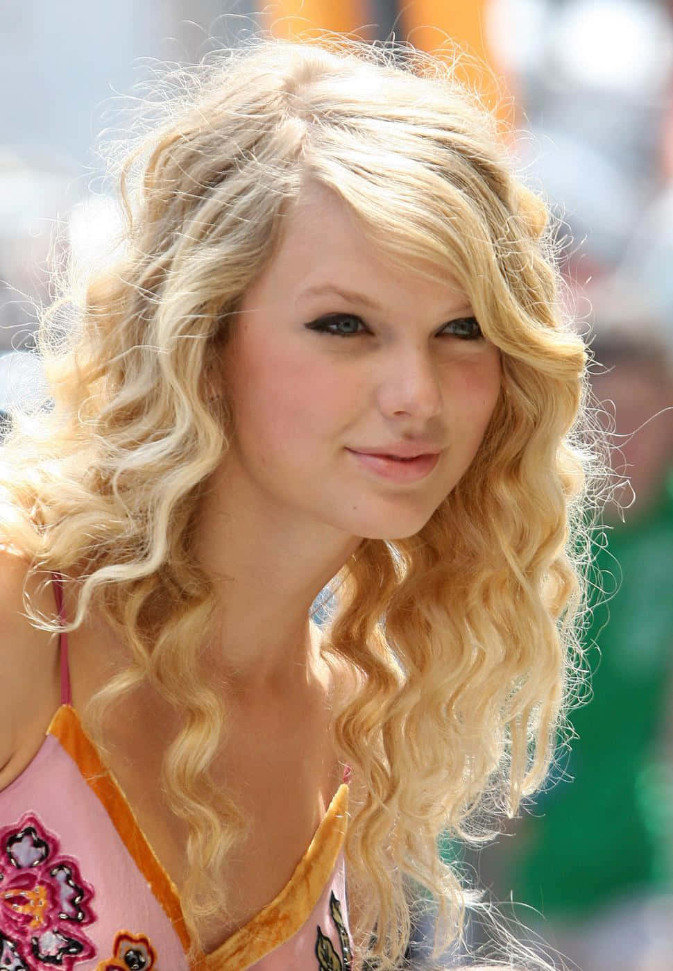 Taylor Swift biểu diễn tại buổi hòa nhạc mới nhất Hình nền