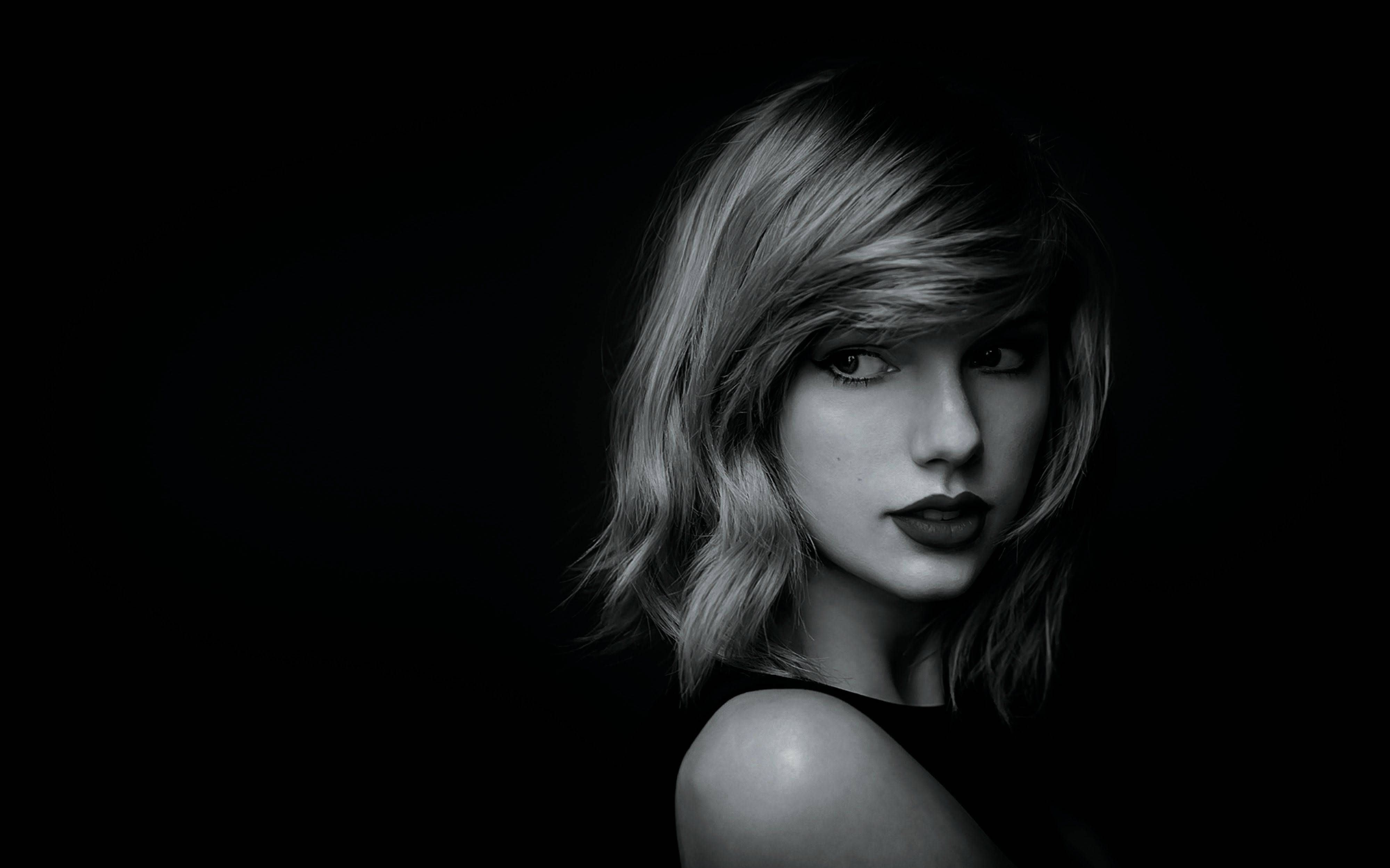 Taylor Swift khoe tài năng âm nhạc Hình nền