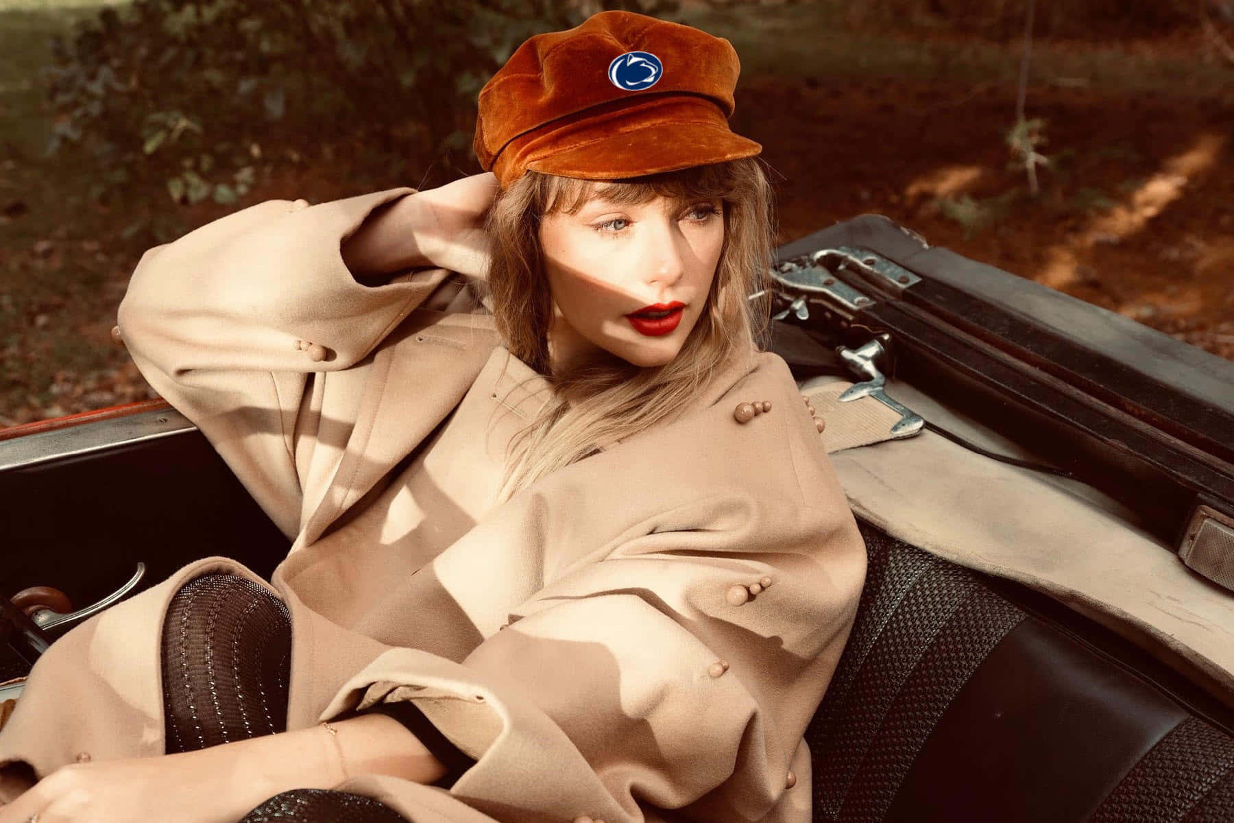 Taylor Swift Mang Lại Niềm Vui Qua Âm Nhạc Hình nền