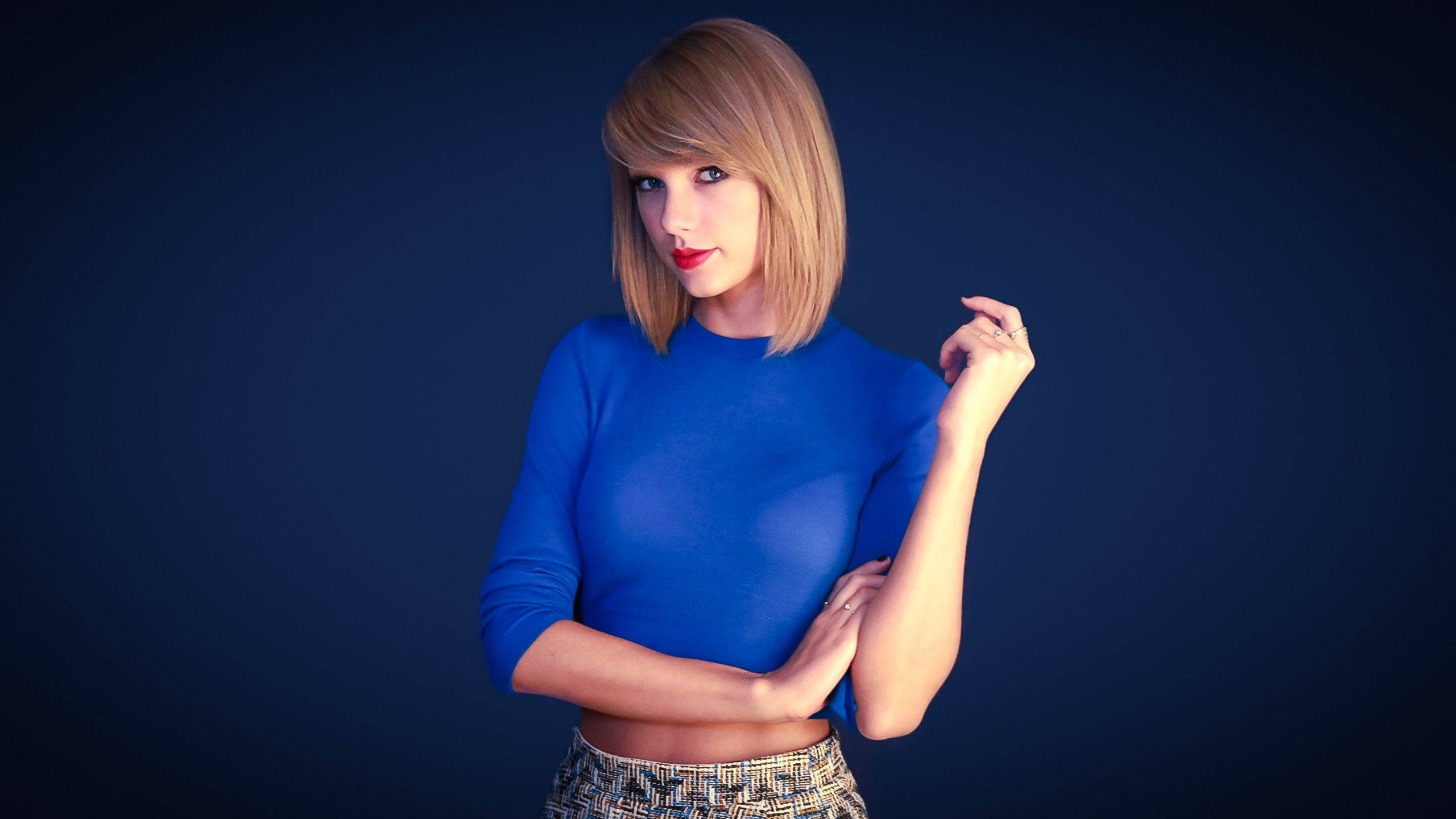 Taylor Swift trong tông màu xanh Hình nền