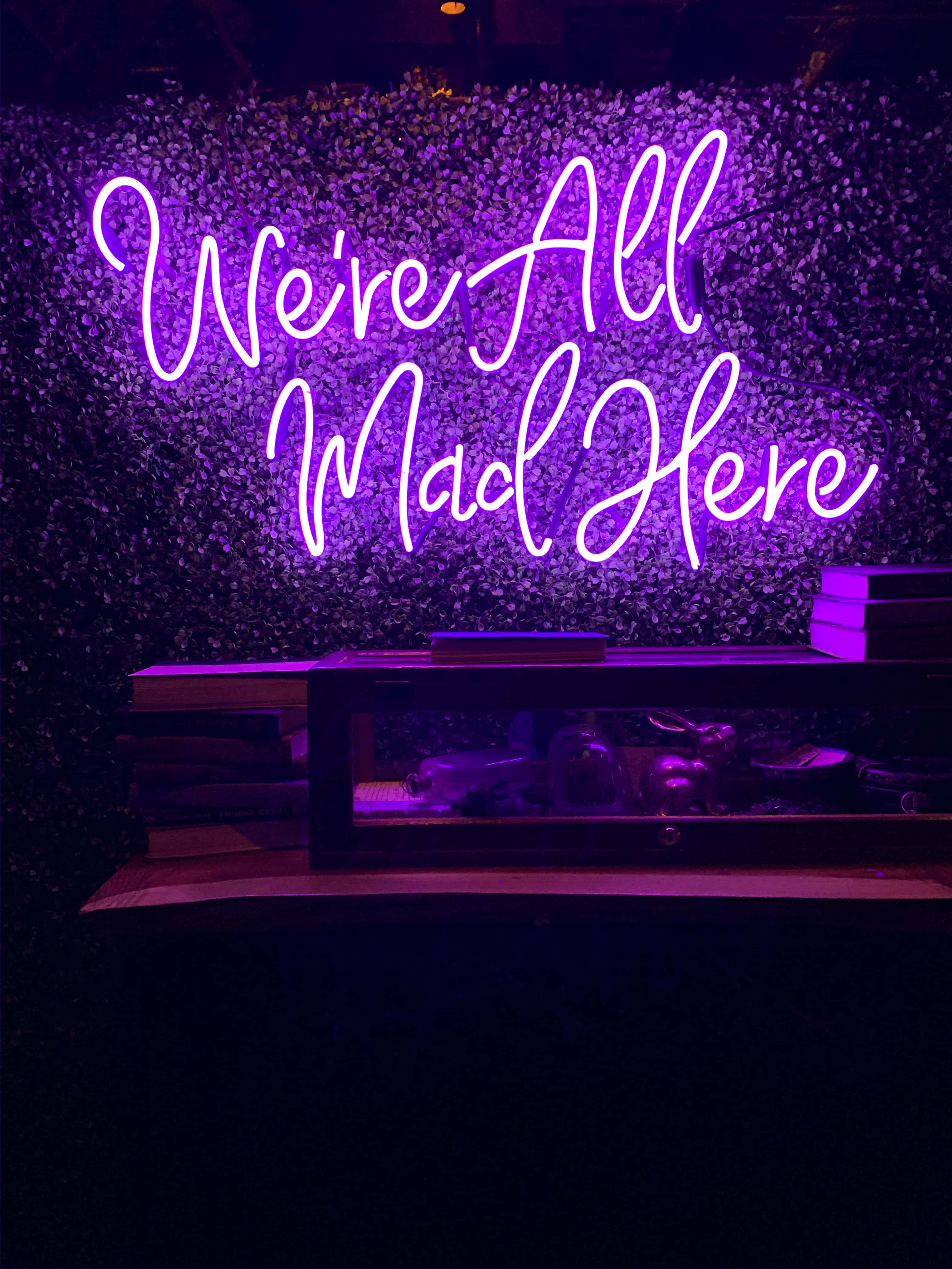 Thế giới tím neon siêu thực Hình nền