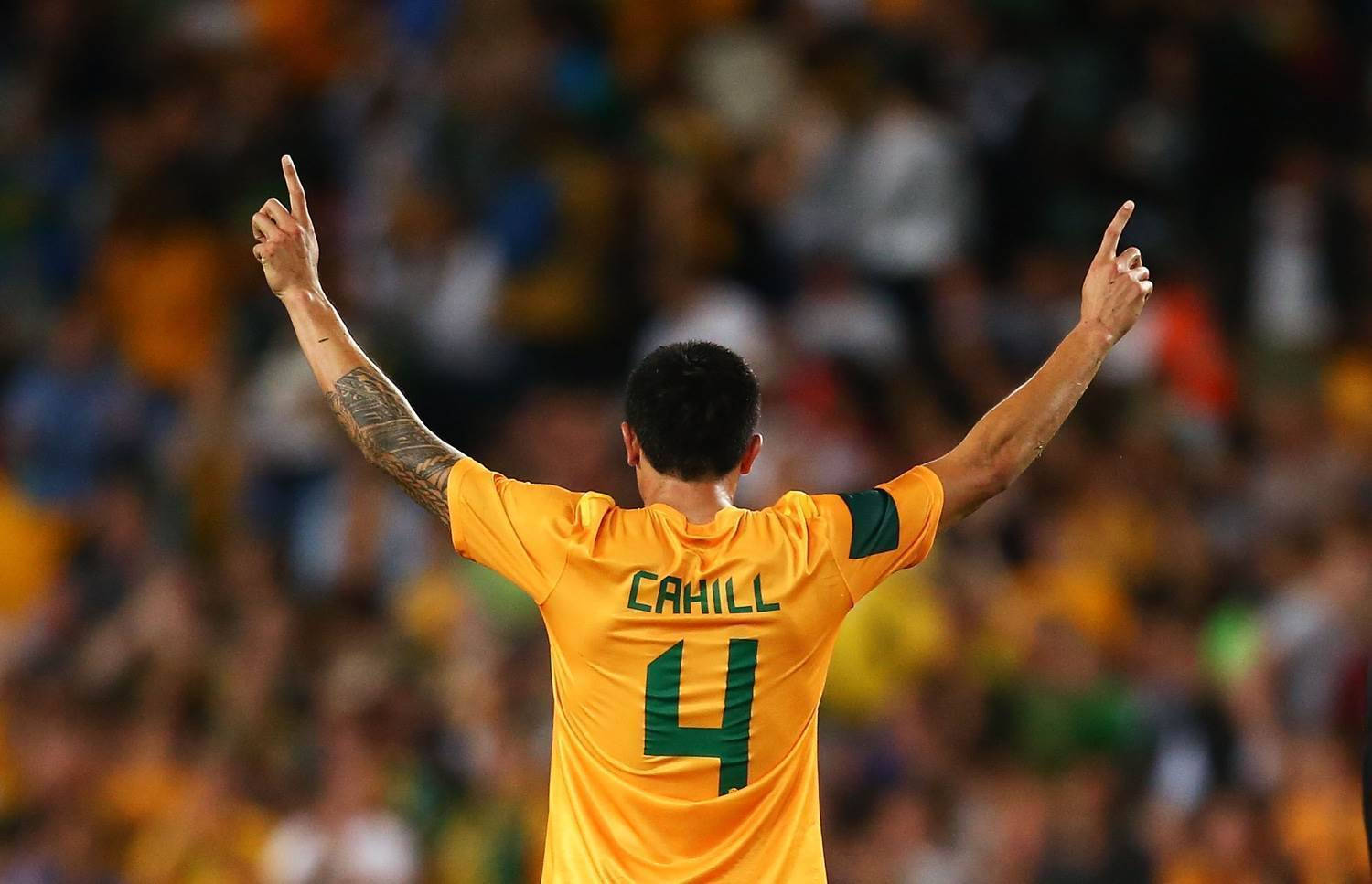 Tim Cahill Đội tuyển bóng đá Quốc gia Australia Ảnh chụp từ phía sau Hình nền