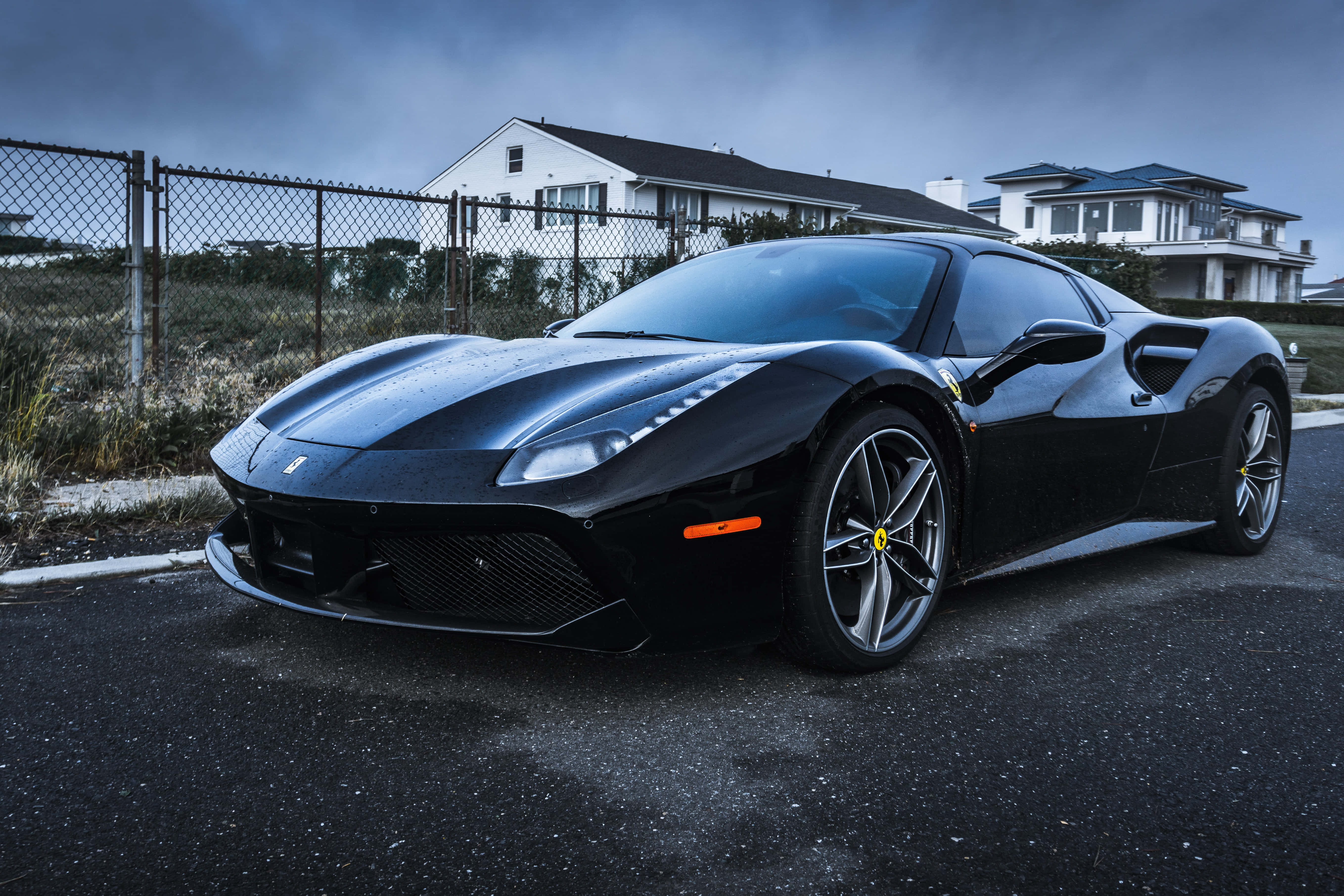 Trải nghiệm tốc độ và sang trọng cùng Ferrari Hình nền