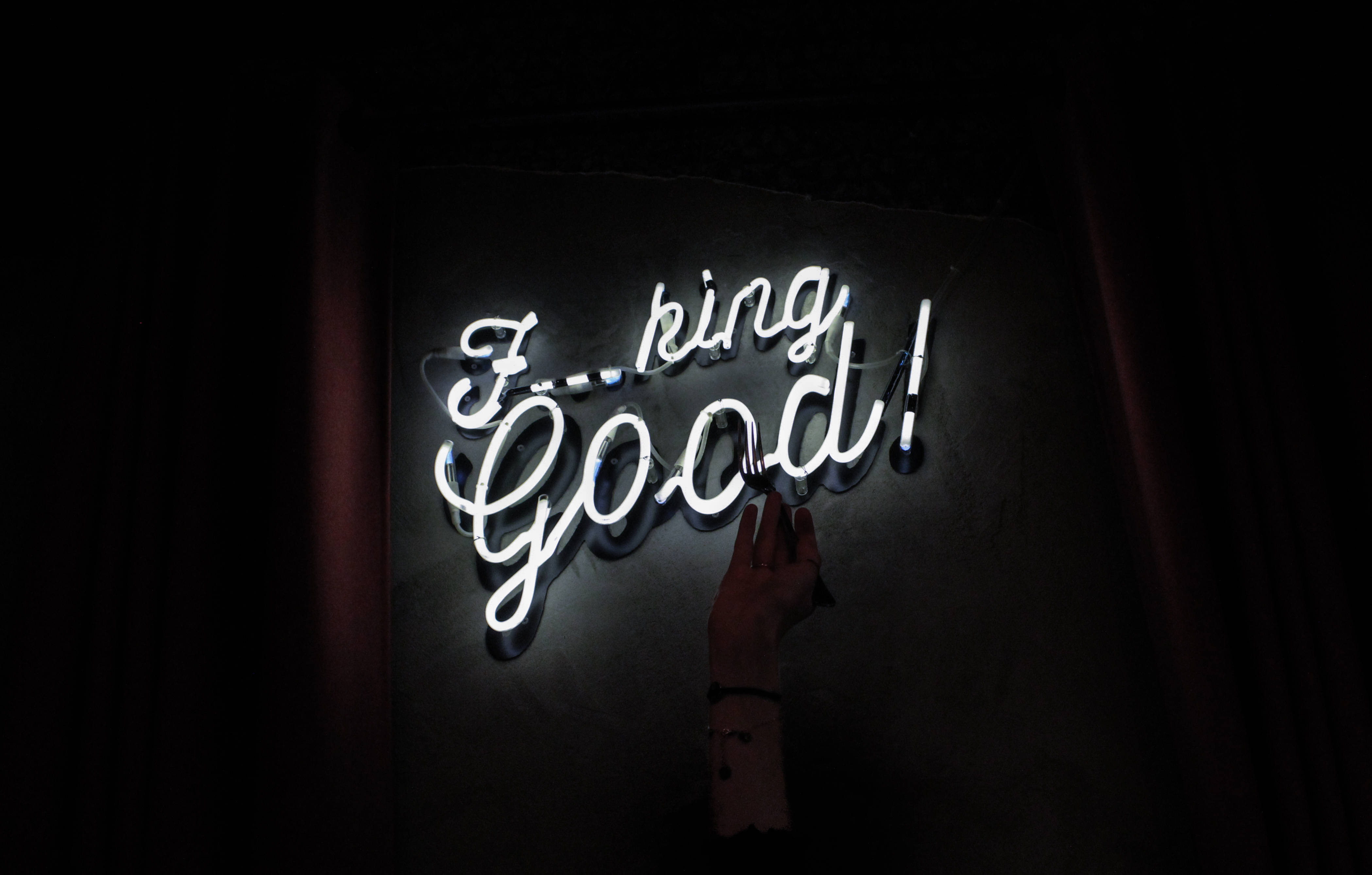 Trích dẫn biển hiệu theo phong cách Neon Hình nền