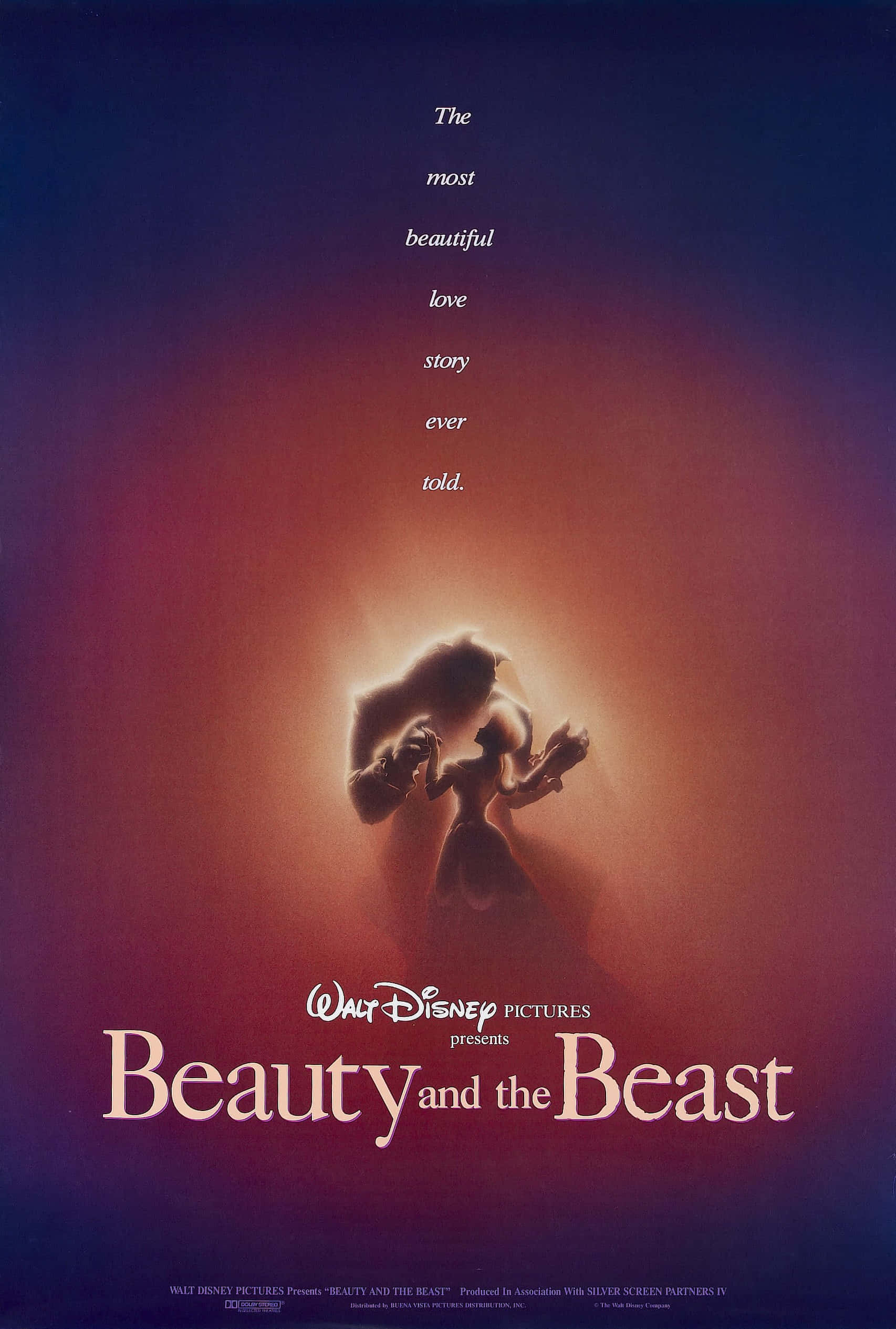True love prevails in Disney's iconic animated classic, Beauty and the Beast Hình nền