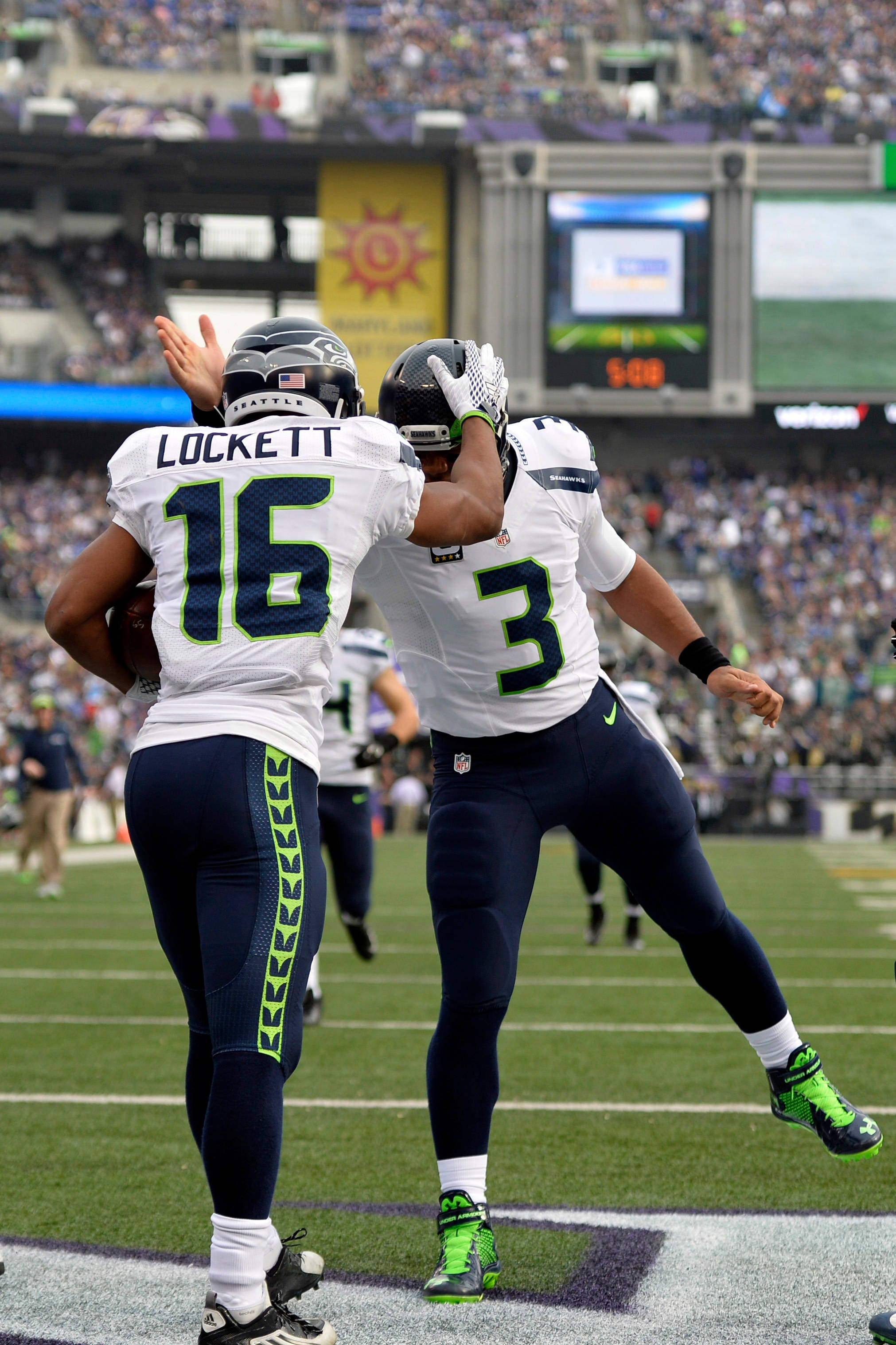 Tyler Lockett Russell Wilson Cầu Thủ Bóng Đá Seattle Seahawks Hình nền