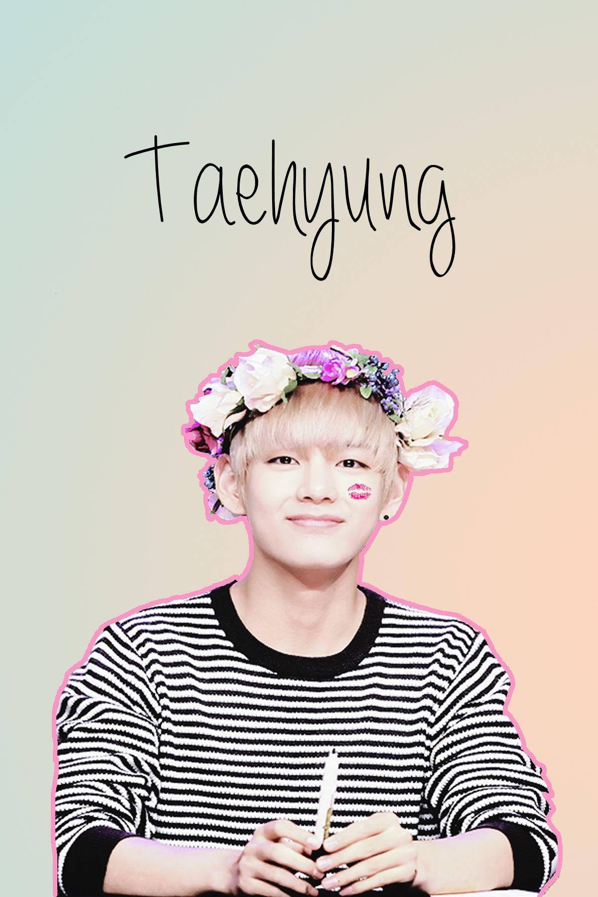 V (BTS) đội vương miện hoa dễ thương Hình nền