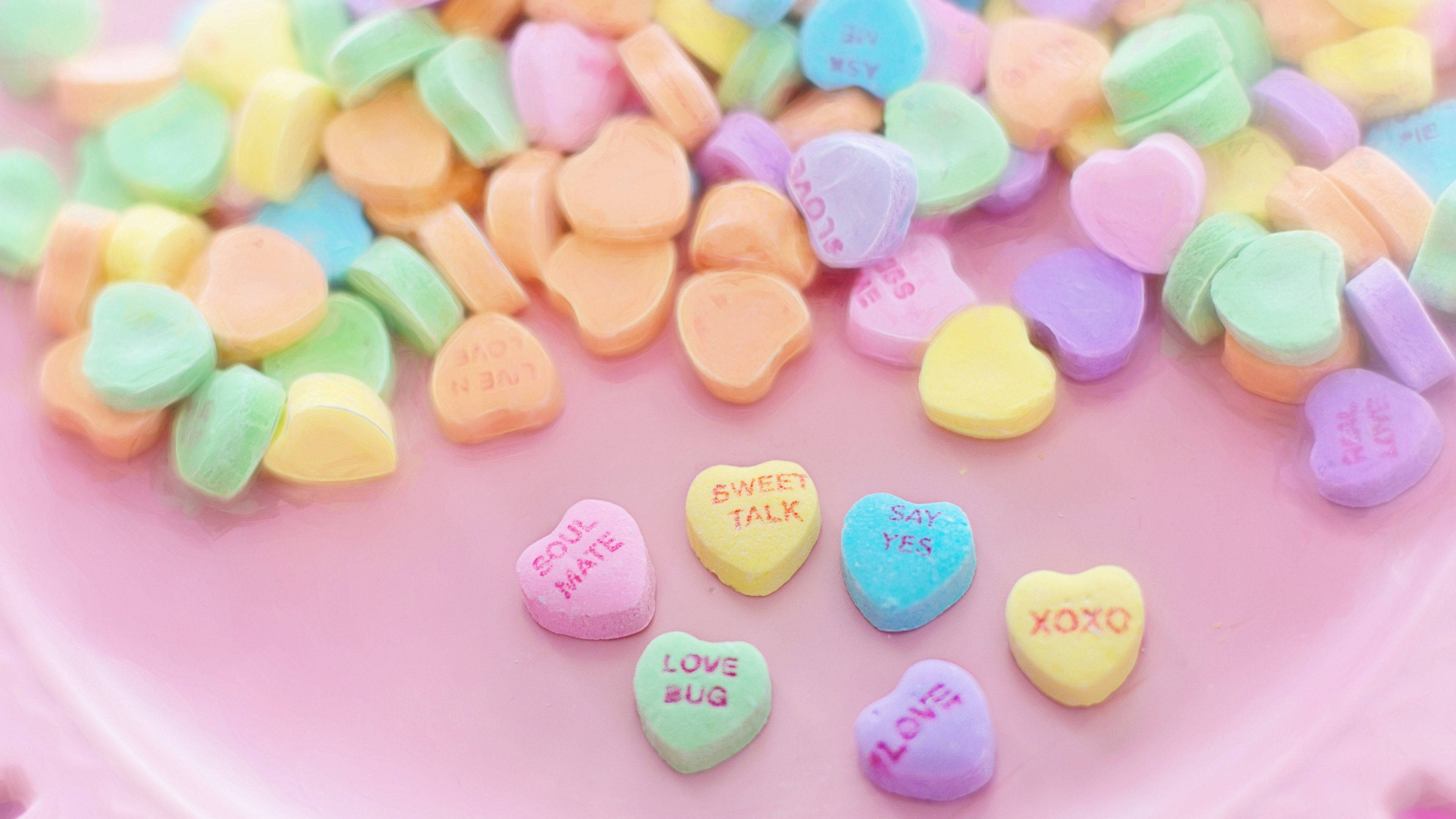 Viên nén hình trái tim màu pastel thẩm mỹ Hình nền