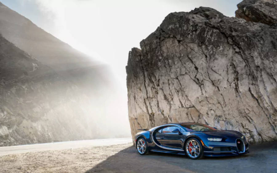 Xe Bugatti Chiron màu đen 4K Hình nền