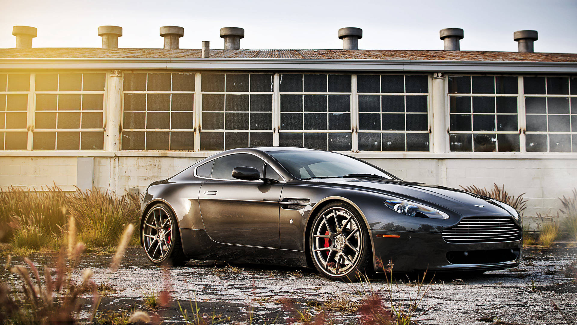 Hình nền xe hơi 4k Aston Martin Db8 màu xám
