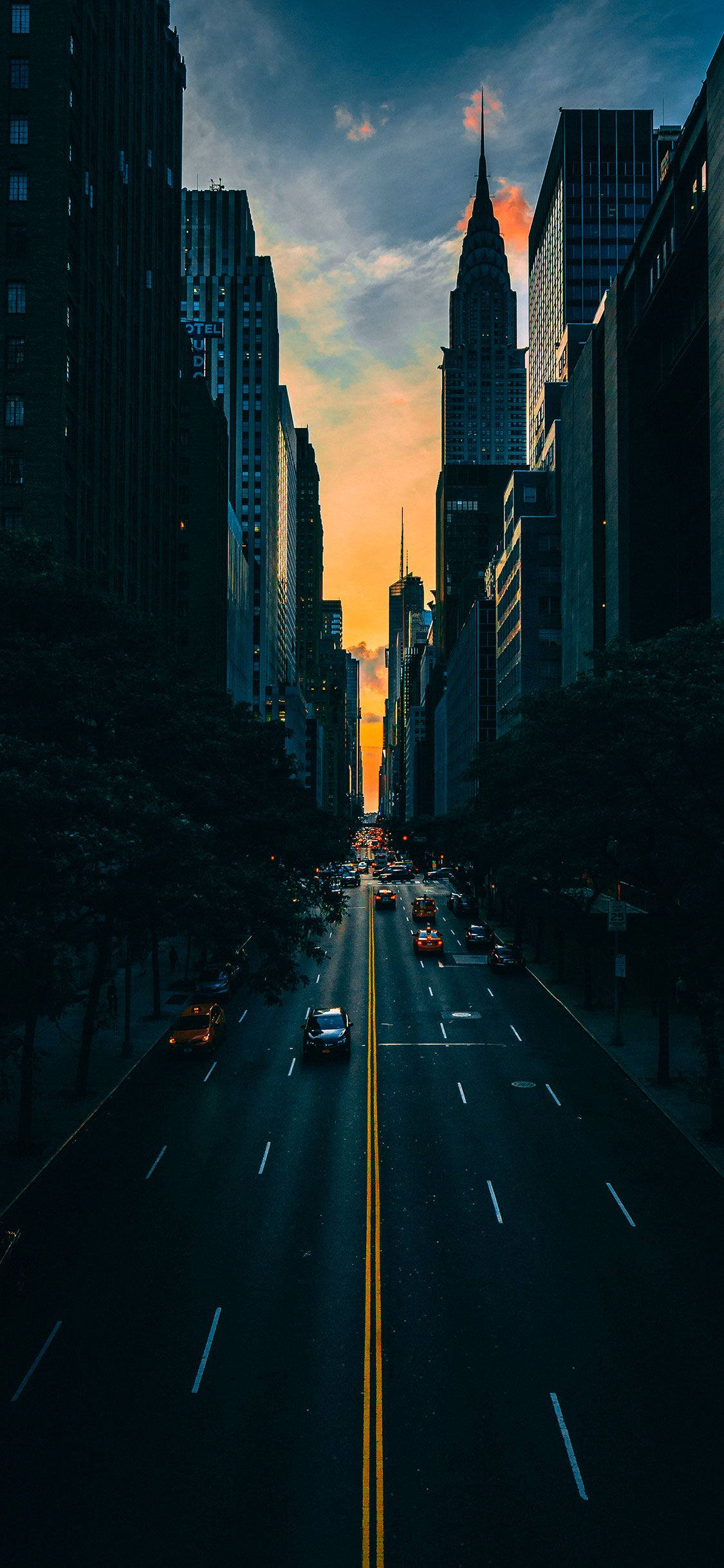 Xe hơi chạy ở thành phố New York iPhone Hình nền