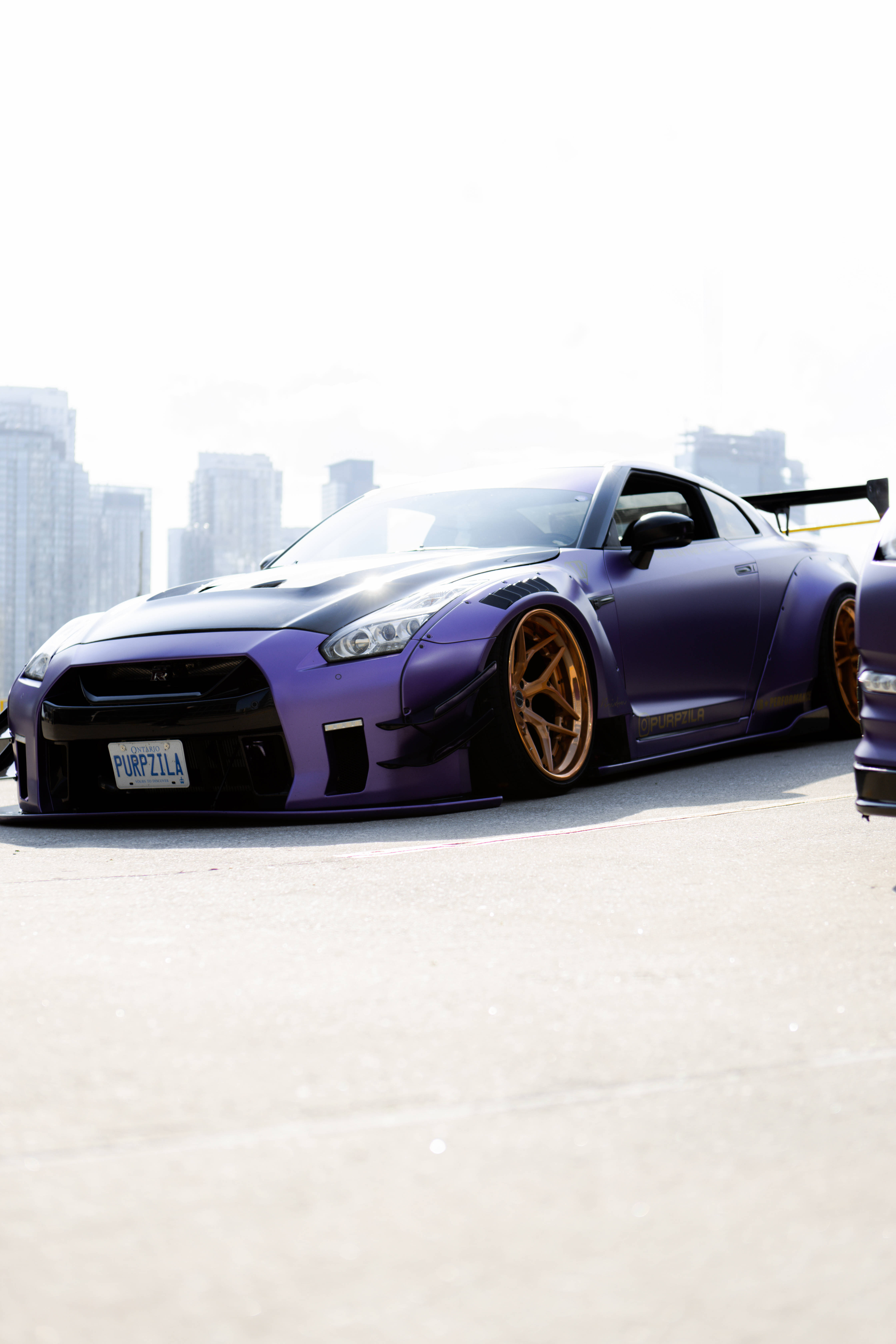 Xe Nissan Skyline GTR R34 Màu Tím Hình nền