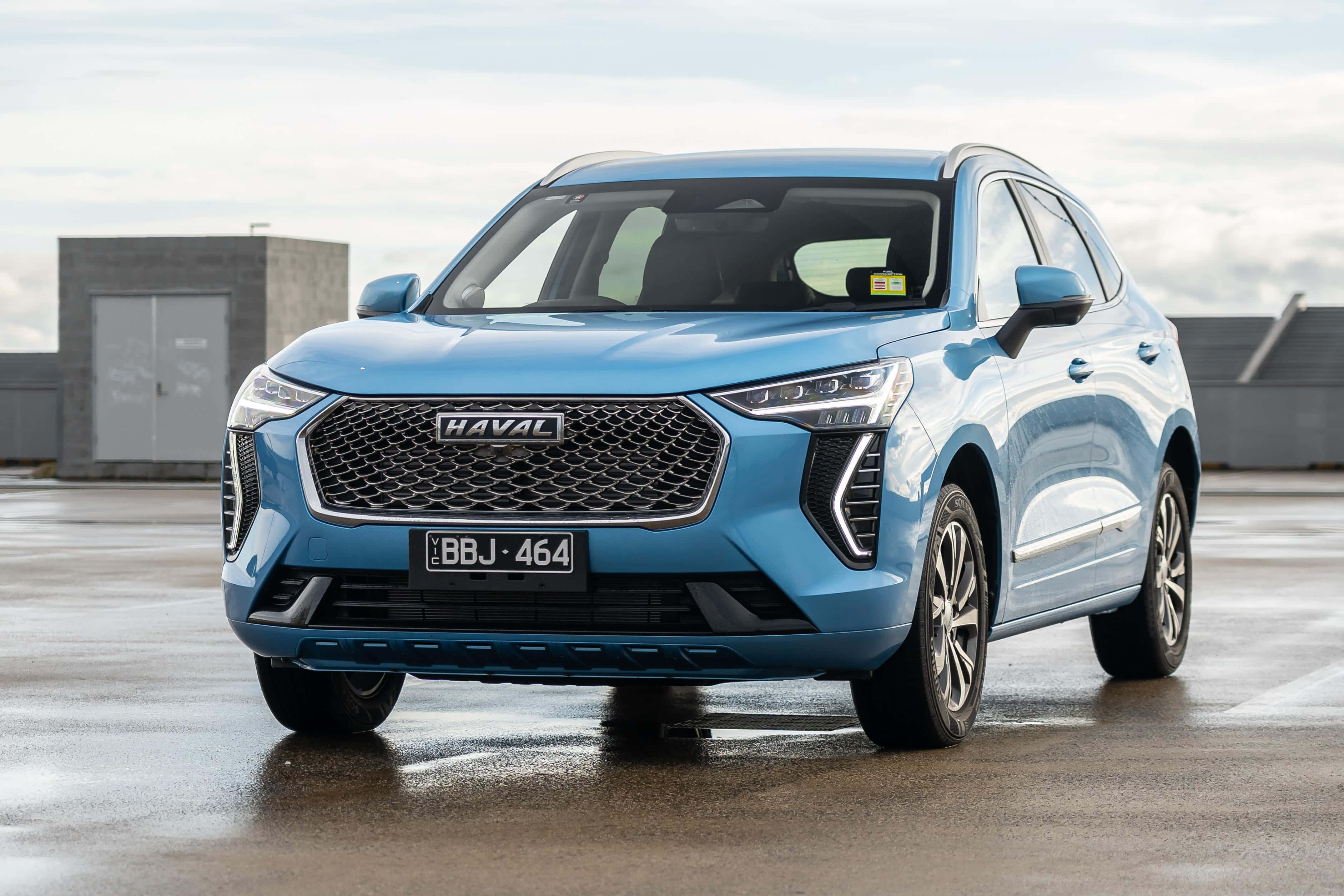 Xe SUV Haval quyến rũ trên hành trình sa mạc Hình nền