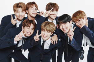 BTS Laptop Hình Nền Chữ V Hòa Bình Phong Cách Ngầu