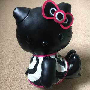 Hình nền Búp bê Hello Kitty đen Halloween — Hello Kitty Halloween Hình nền