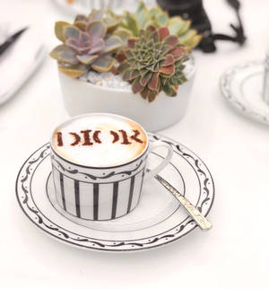 Hình nền Cà Phê Cappuccino Dior Cafe — Oppo Find N Hình nền