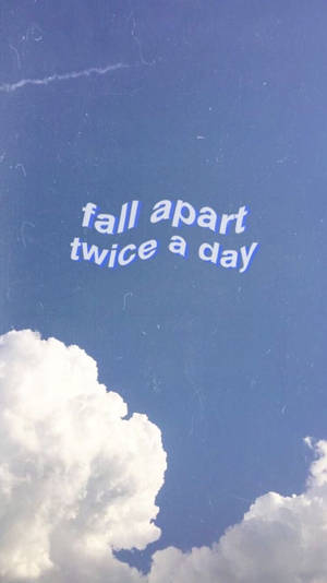 Fall Apart Xanh Đơn Giản Thẩm Mỹ