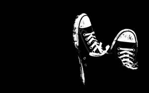 Hình nền Giày Converse Đen Cá Tính — Đen ngầu Hình nền