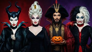 Các nhân vật phản diện kinh điển của Disney tụ hội trong dịp Halloween, mỗi kẻ đều có một phụ kiện rùng rợn.
