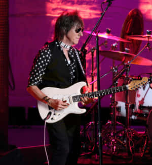 Jeff Beck của The Yardbirds trong chuyến lưu diễn UK 2022 — Honor Magic V6 Hình nền