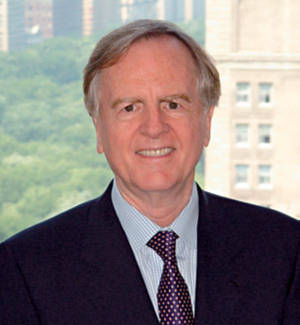 John Sculley mỉm cười trước ống kính — Honor Magic V Hình nền