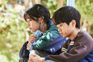 Kang Cheol và em gái 067 hình nền Squid Game — 067 鱿鱼游戏 Hình nền