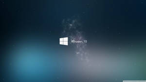 Hình nền Windows 10 logo trắng với khói trên dải ngân hà xanh