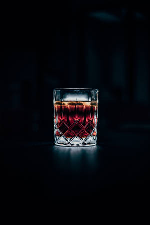Ly whiskey tối giản — Xiaomi Pad 9 Pro Hình nền