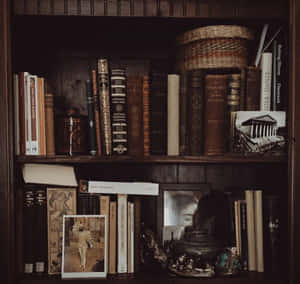 Nền Dark Academia