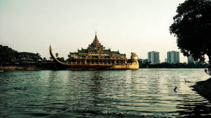 Hình nền Nhà hàng Nổi Yangon — Tắt tiếng Hình nền