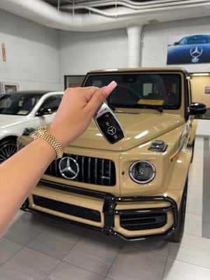 Phiêu Lưu Địa Hình Cùng Xe 4x4 Mạnh Mẽ — HMD Terra M Hình nền