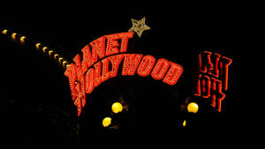 Hình nền biển hiệu Planet Hollywood