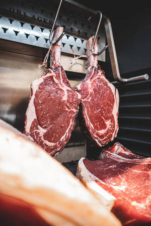 Prime Grade Kobe Beef on Hooks — Xiaomi Pad 9 Pro Max Hình nền