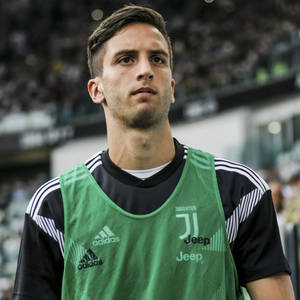 Rodrigo Bentancur mặc áo xanh — Bóng đá Hình nền